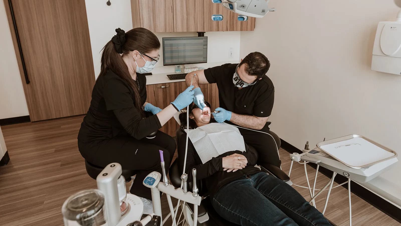 Restoring Broken or Cracked Teeth